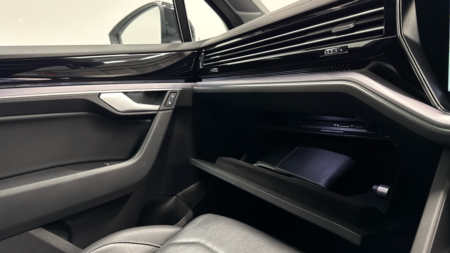 Used Volkswagen Touareg 2021 for sale - 76710012: Photo 38
