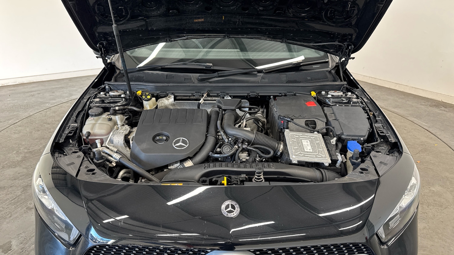 Used Mercedes-Benz A-Class 2021 for sale - 76470908: Photo 8