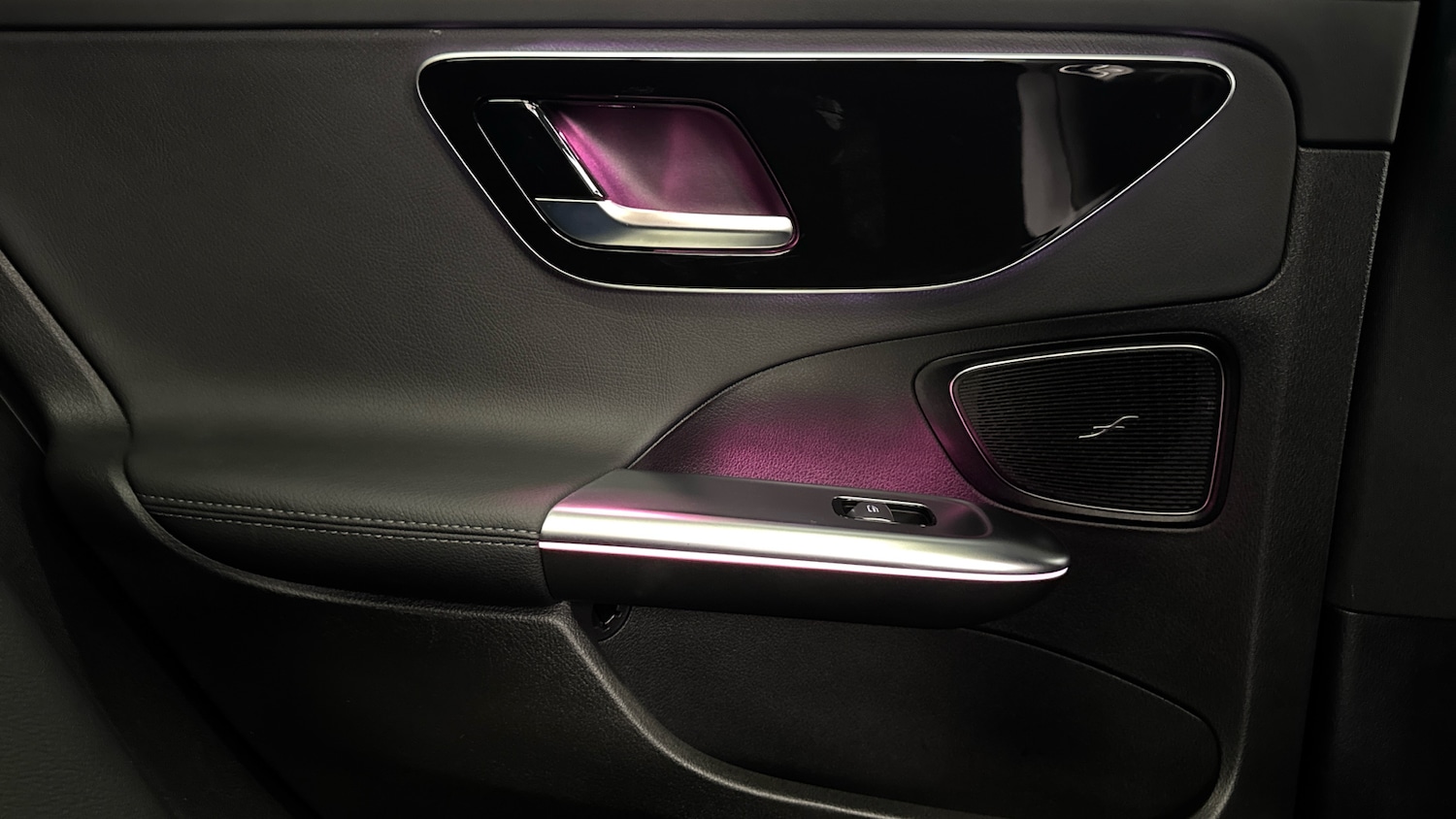 Used Mercedes-Benz C Class 2024 for sale - 76763096: Photo 21