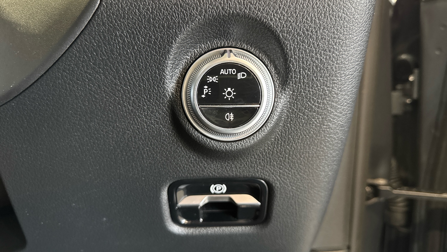 Used Mercedes-Benz C Class 2024 for sale - 76763096: Photo 28