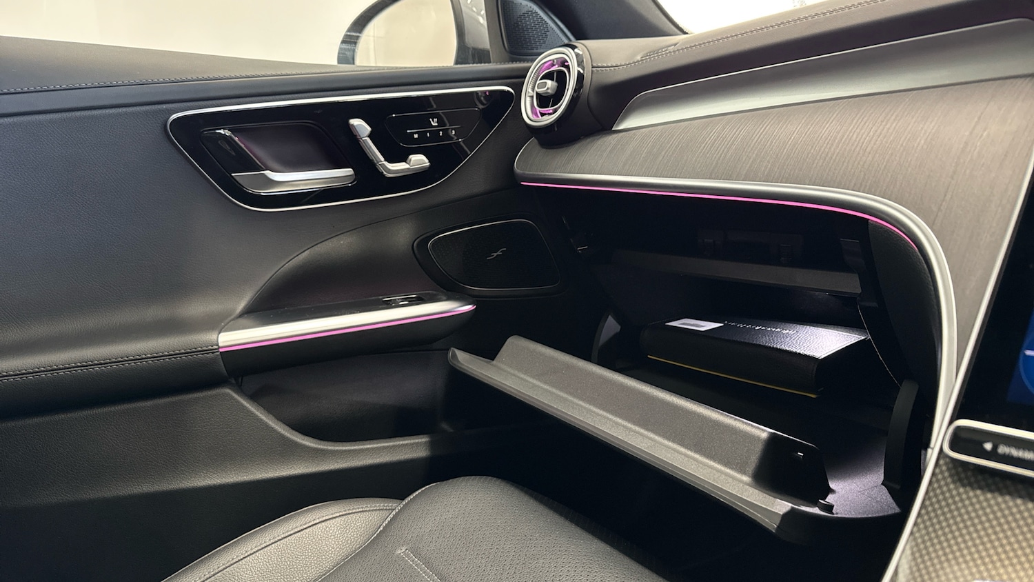 Used Mercedes-Benz C Class 2024 for sale - 76763096: Photo 34