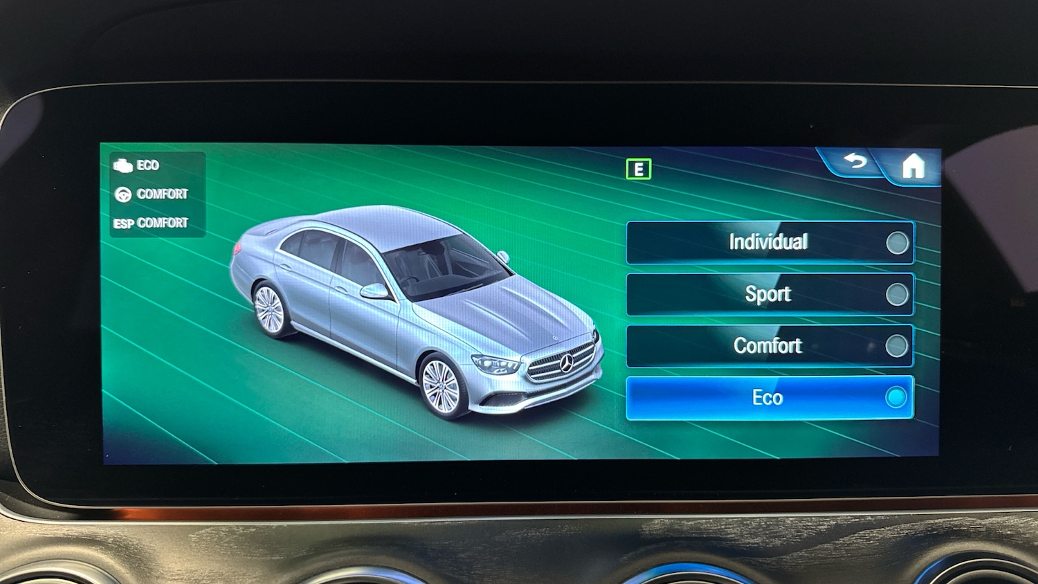 Used Mercedes-Benz E Class 2022 for sale - 77201122: Photo 39