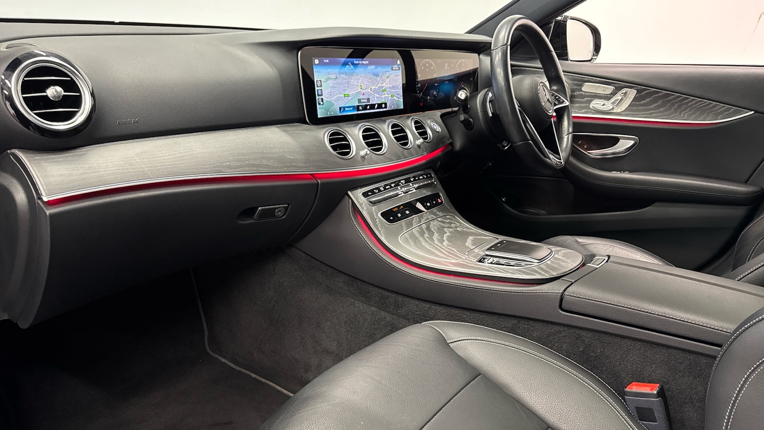 Used Mercedes-Benz E Class 2022 for sale - 77201122: Photo 9