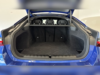 Used BMW i4 2022 for sale - 79101654: Photo