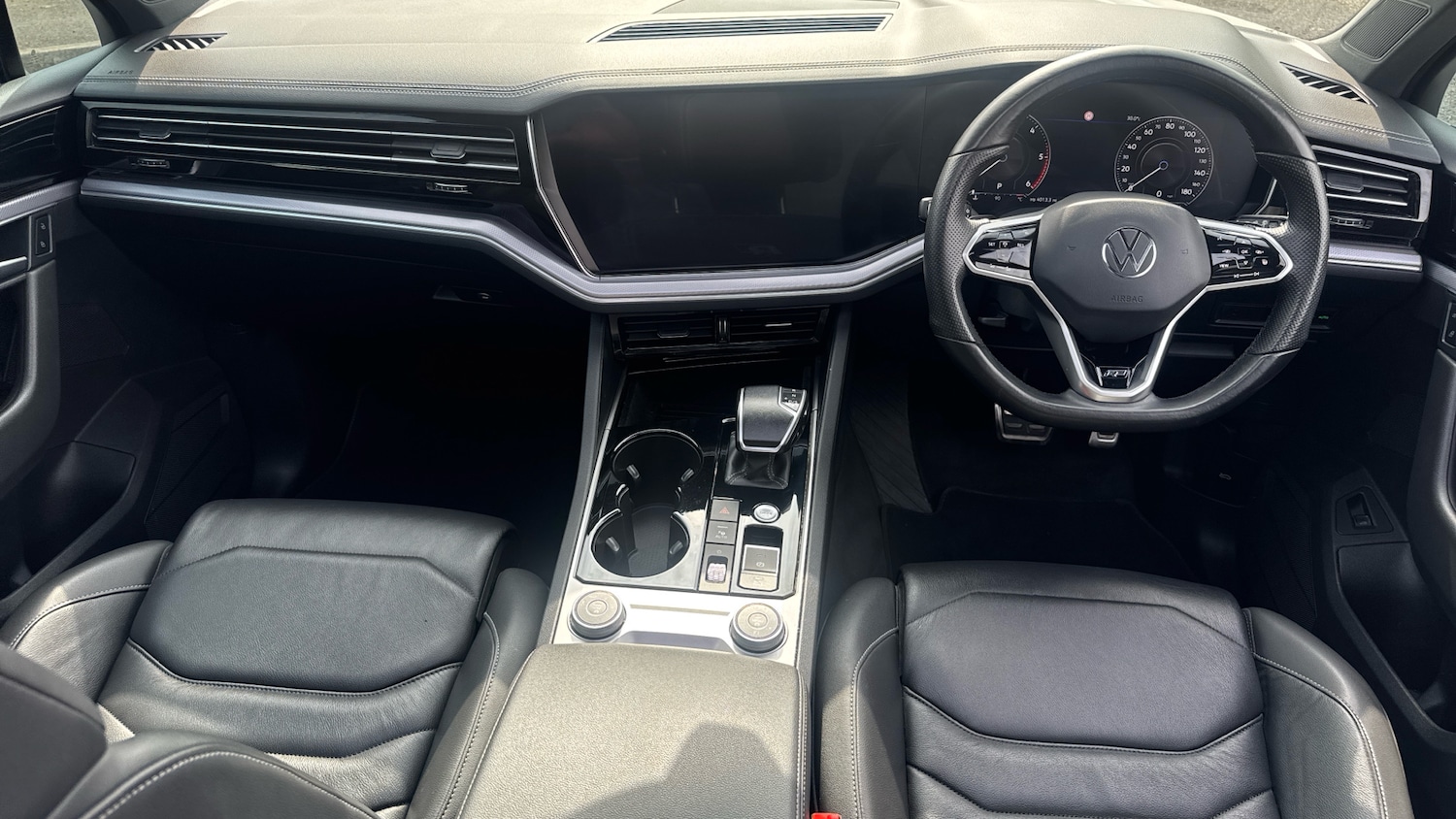 Used Volkswagen Touareg 2021 for sale - 76554864: Photo 10