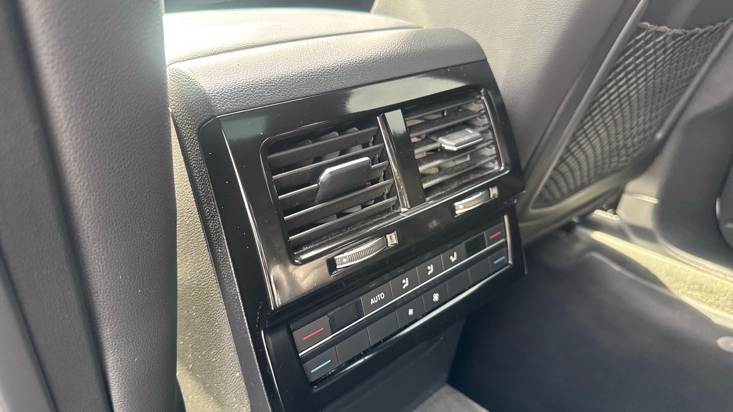 Used Volkswagen Touareg 2021 for sale - 76554864: Photo 23