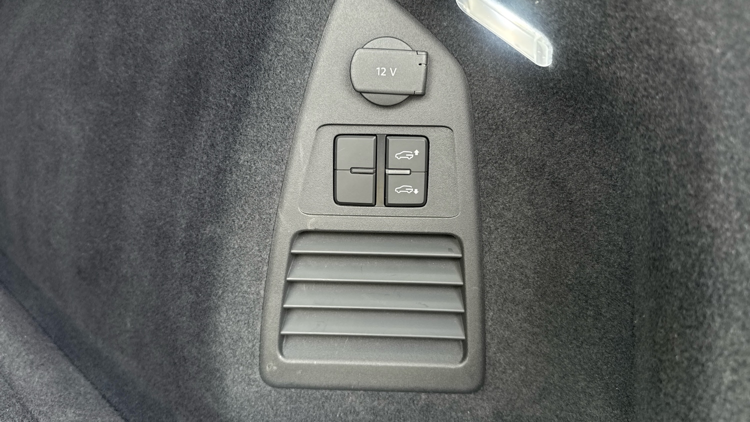 Used Volkswagen Touareg 2021 for sale - 76554864: Photo 26