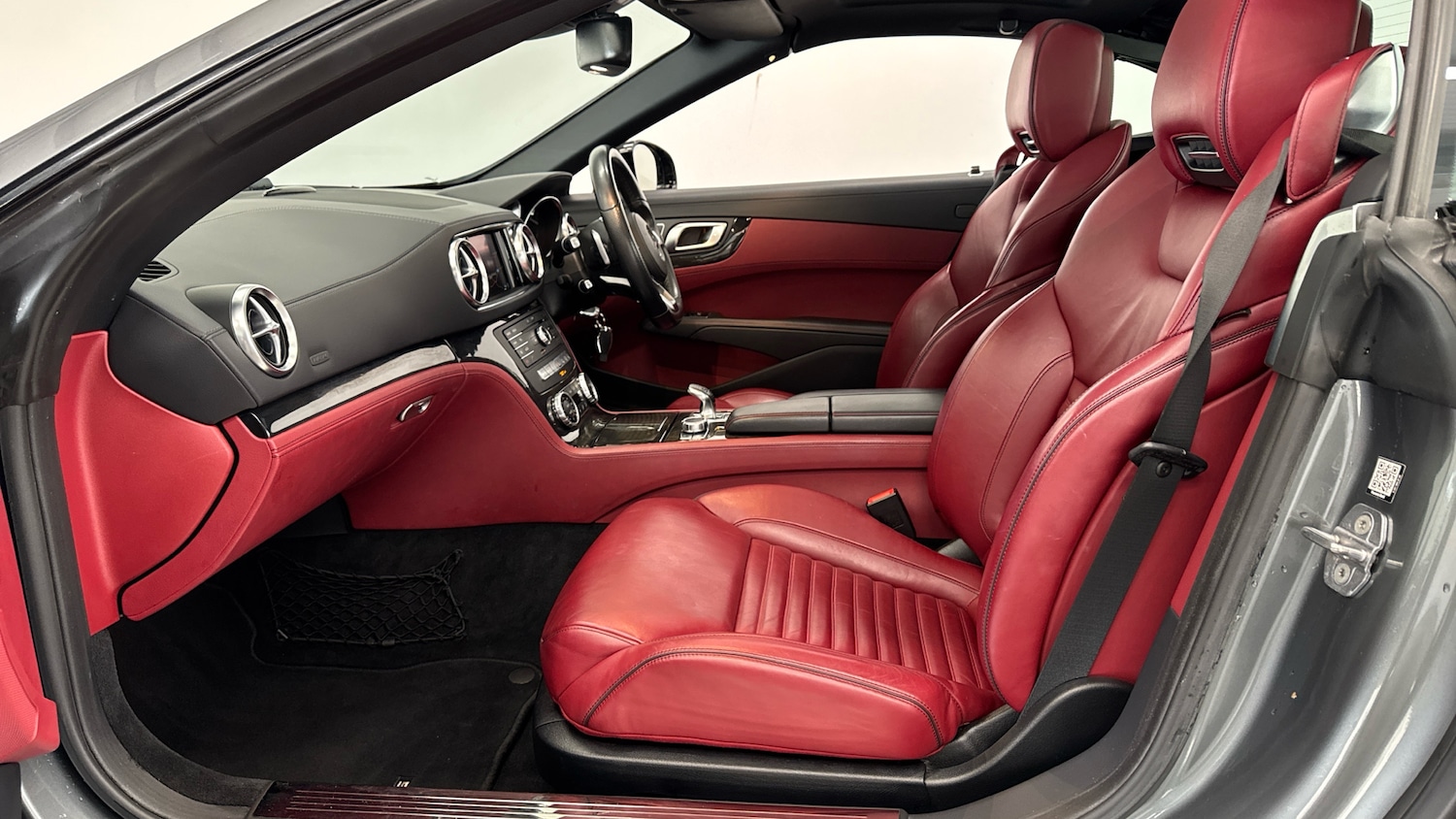 Used Mercedes-Benz SL 2018 for sale - 76984617: Photo 16