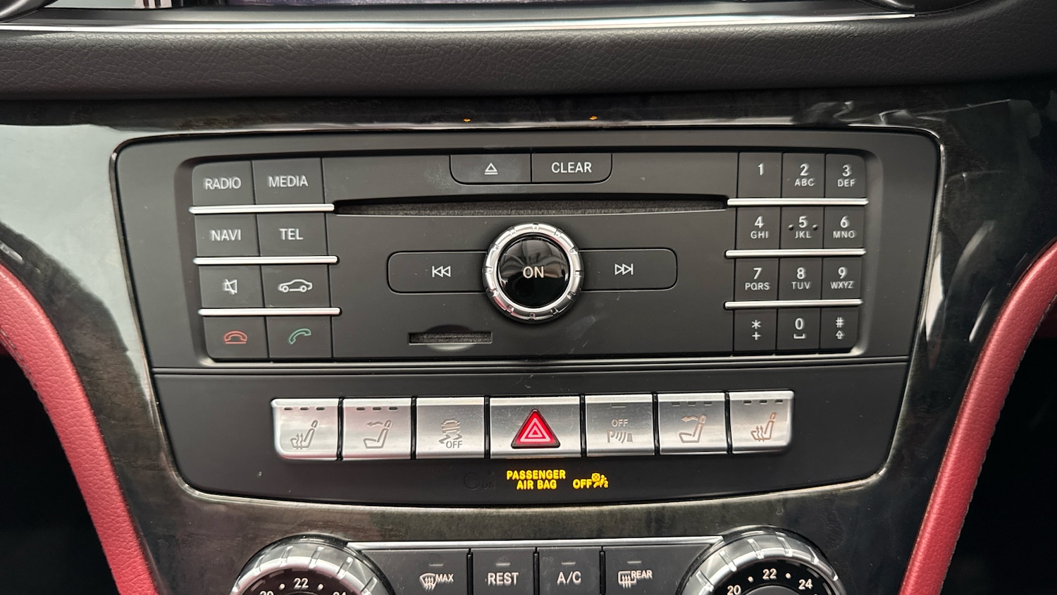 Used Mercedes-Benz SL 2018 for sale - 76984617: Photo 30