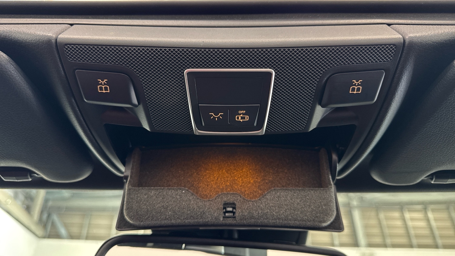 Used Mercedes-Benz SL 2018 for sale - 76984617: Photo 37