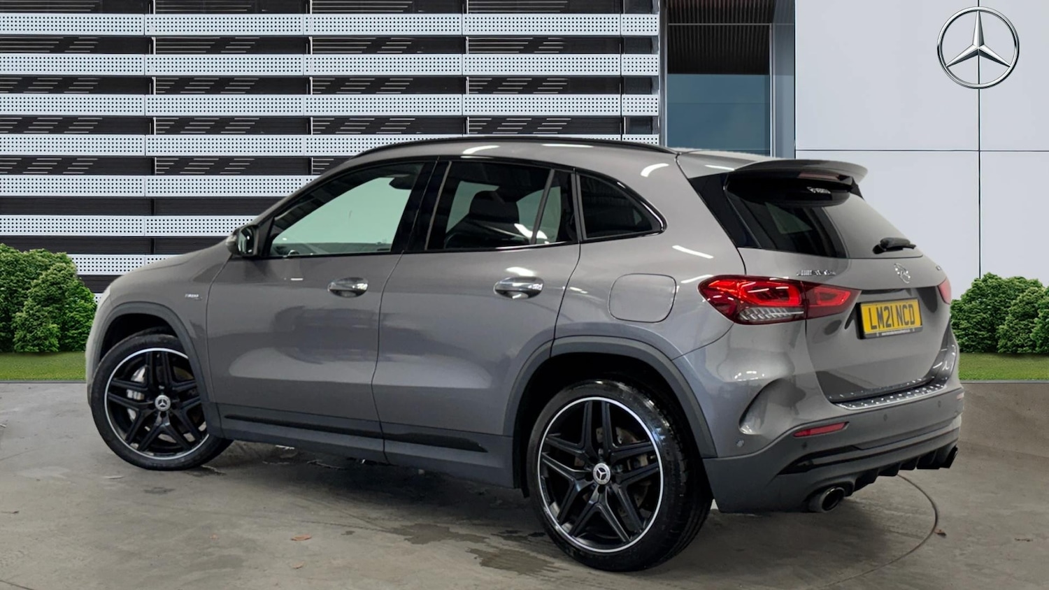 Used Mercedes-Benz GLA 2021 for sale - 76984618: Photo 2