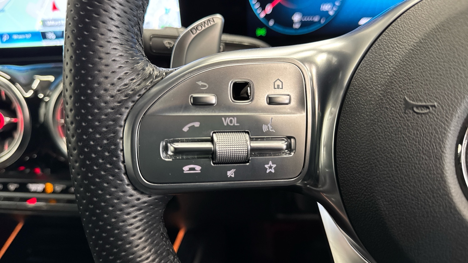 Used Mercedes-Benz GLA 2021 for sale - 76984618: Photo 29