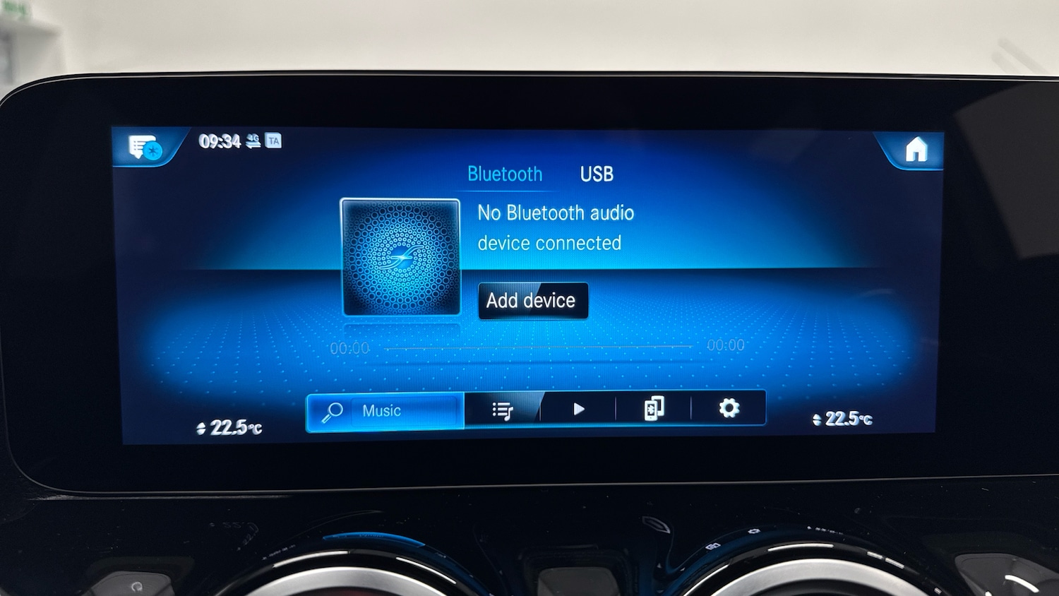 Used Mercedes-Benz GLA 2021 for sale - 76984618: Photo 42