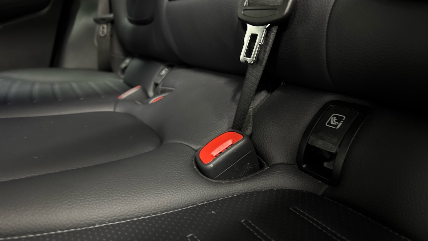 Used Mercedes-Benz GLC 2025 for sale - 77068972: Photo 17