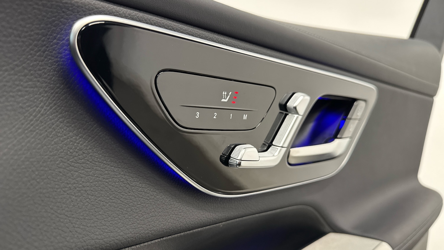 Used Mercedes-Benz GLC 2025 for sale - 77068972: Photo 21