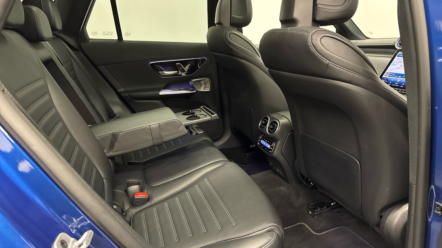 Used Mercedes-Benz GLC 2023 for sale - 77201123: Photo 23