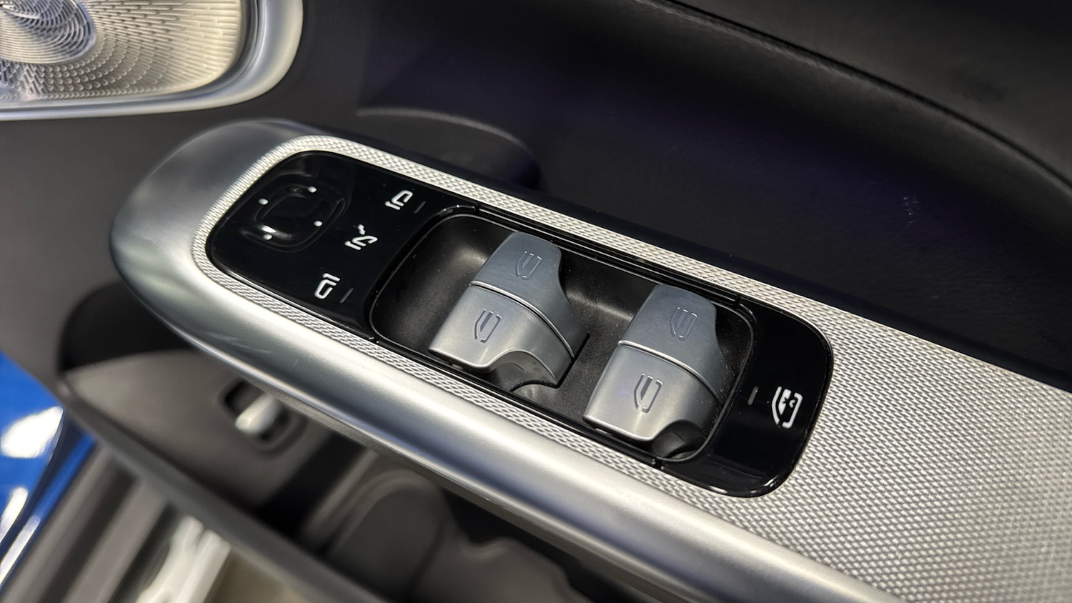 Used Mercedes-Benz GLC 2023 for sale - 77201123: Photo 26