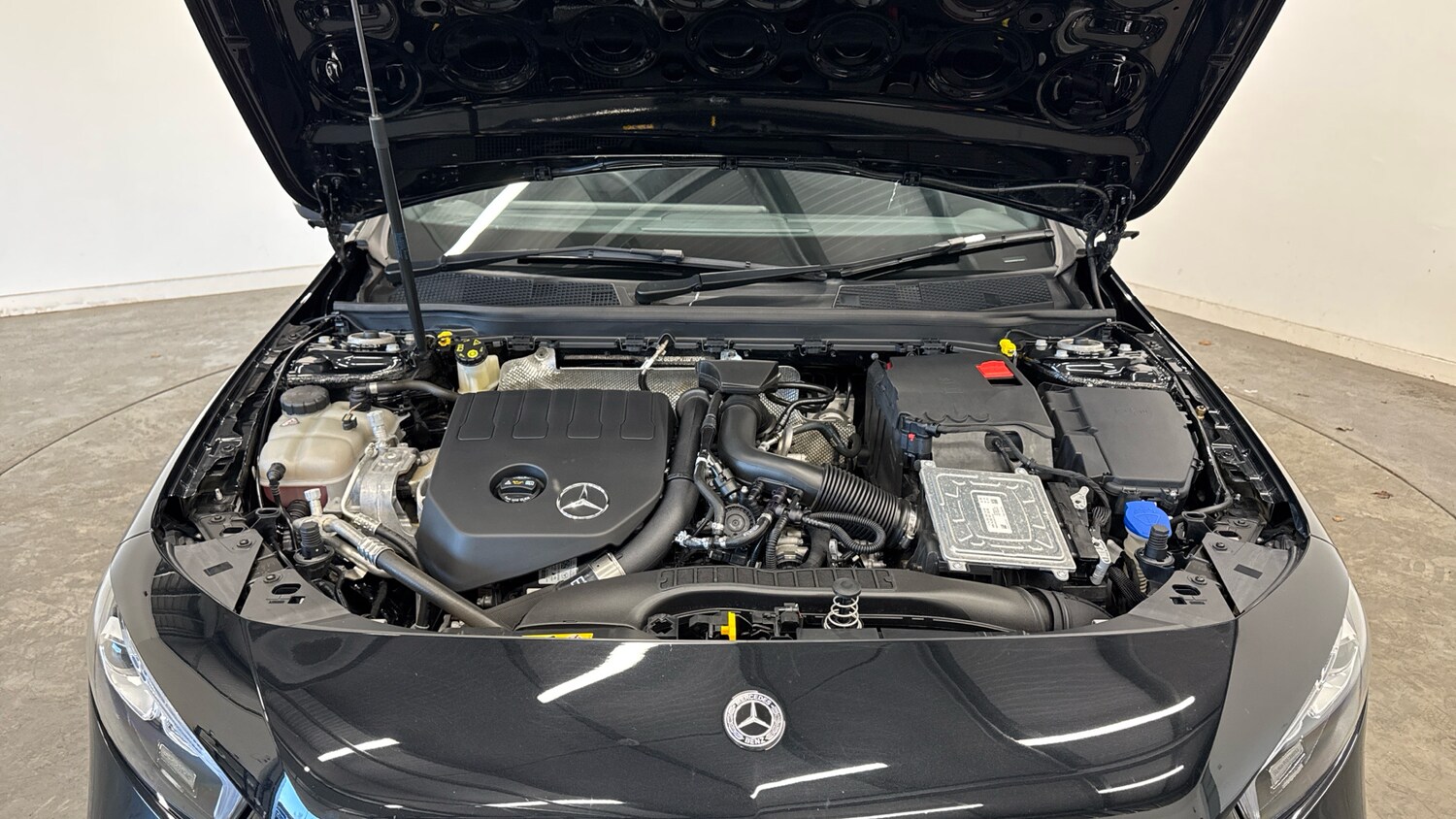 Used Mercedes-Benz A-Class 2023 for sale - 77883852: Photo 8