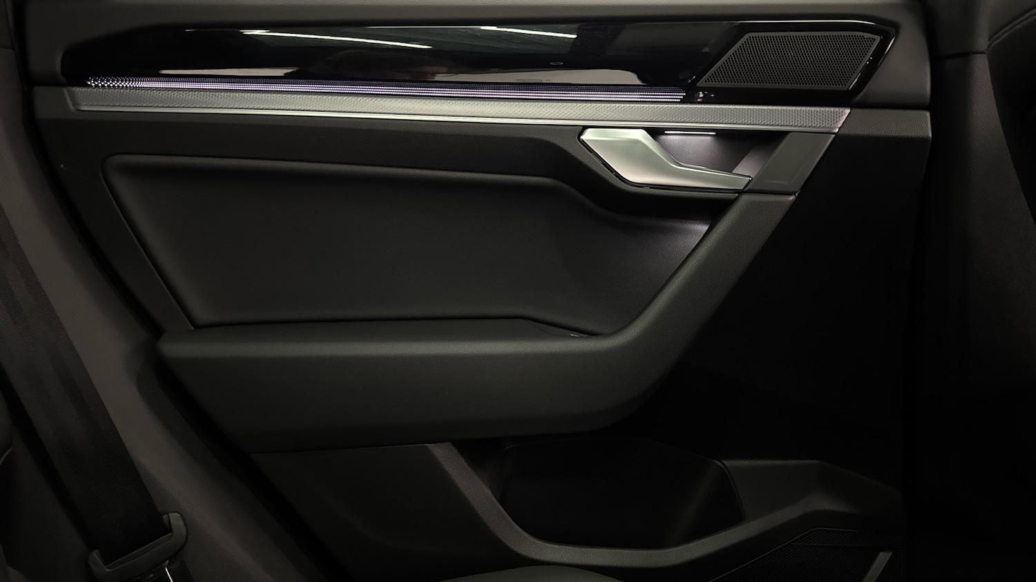 Used Volkswagen Touareg 2021 for sale - 76974191: Photo 22