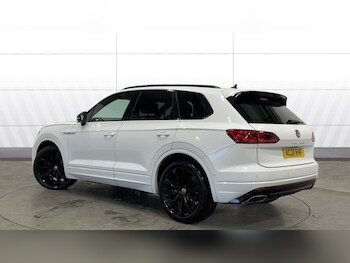 Used Volkswagen Touareg 2021 for sale - 76974191: Photo