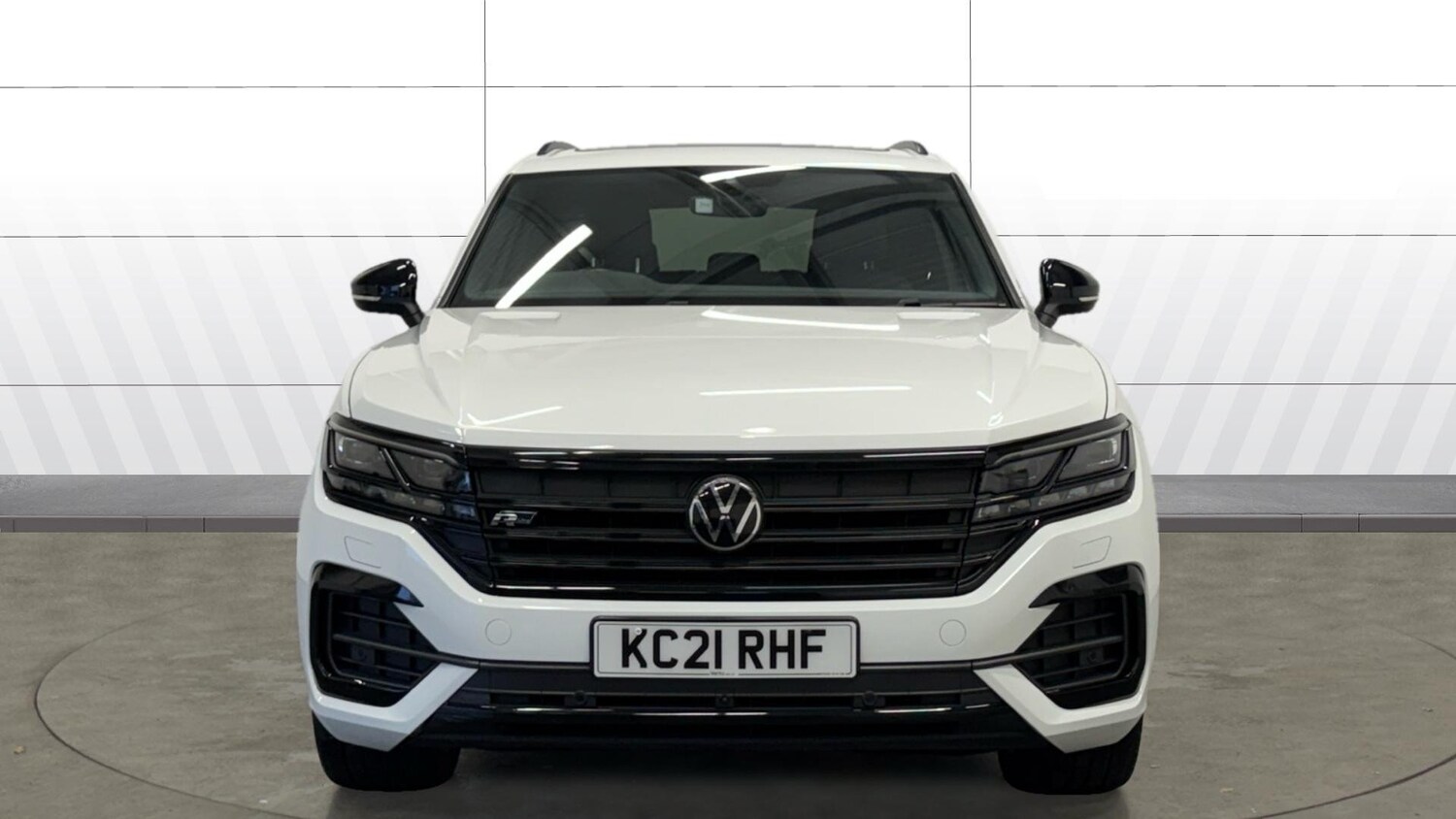 Used Volkswagen Touareg 2021 for sale - 76974191: Photo 3