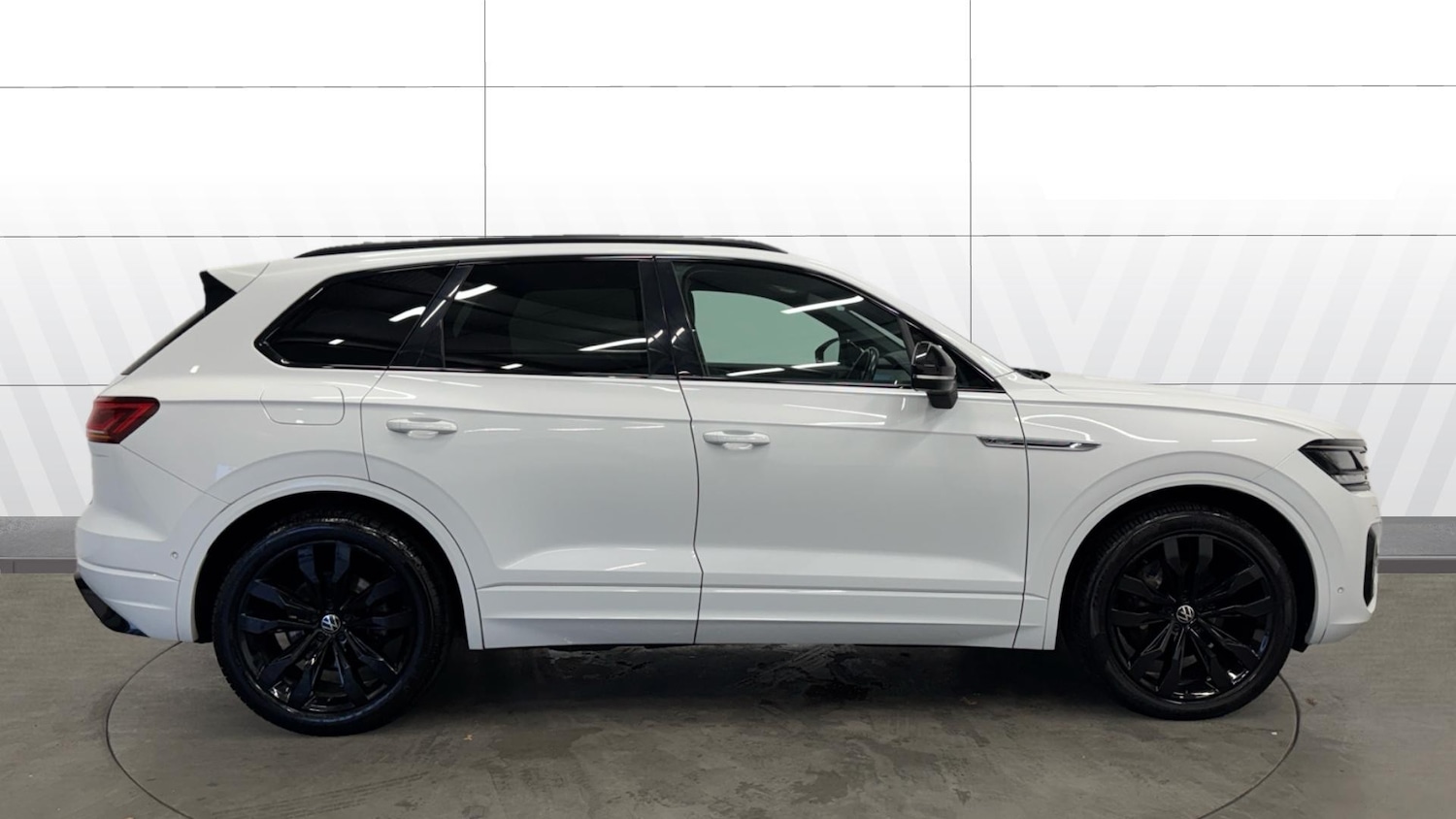 Used Volkswagen Touareg 2021 for sale - 76974191: Photo 5