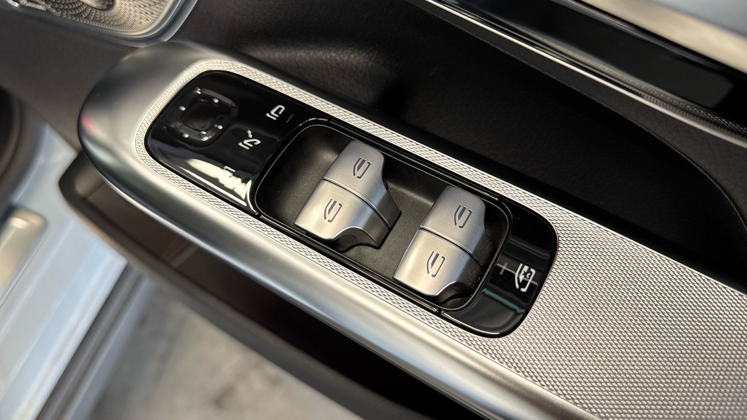 Used Mercedes-Benz EQA 2023 for sale - 76449210: Photo 26