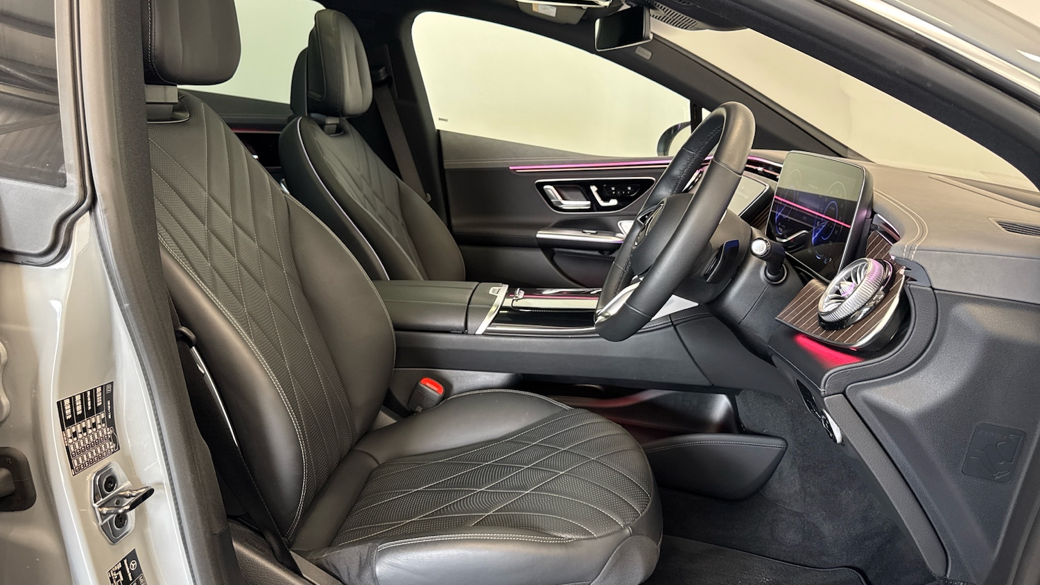 Used Mercedes-Benz EQA 2023 for sale - 76449210: Photo 28