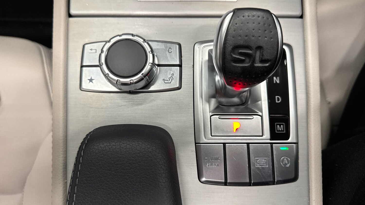 Used Mercedes-Benz SL 2016 for sale - 77759105: Photo 34