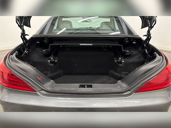 Used Mercedes-Benz SL 2016 for sale - 77759105: Photo