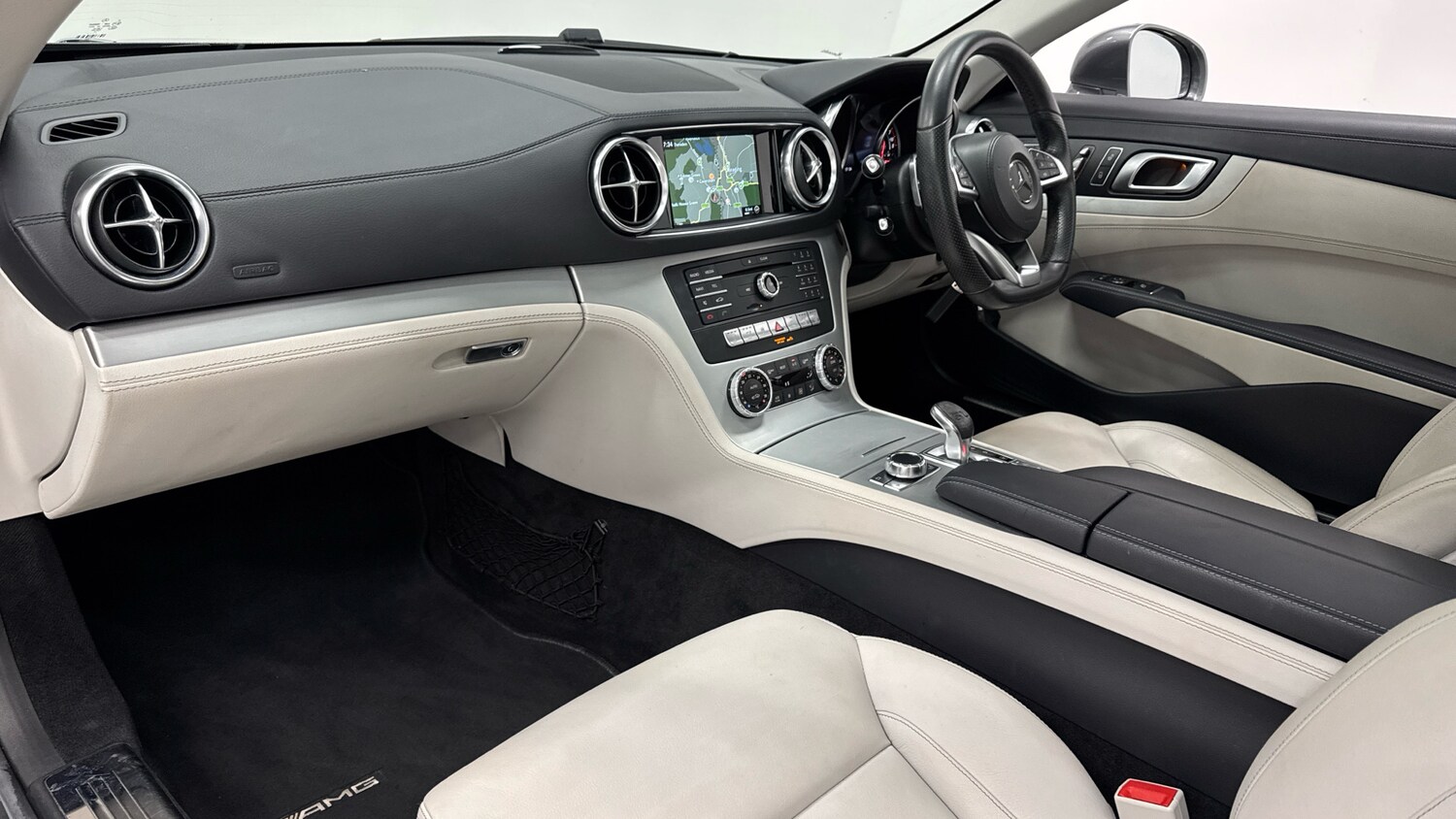 Used Mercedes-Benz SL 2016 for sale - 77759105: Photo 9