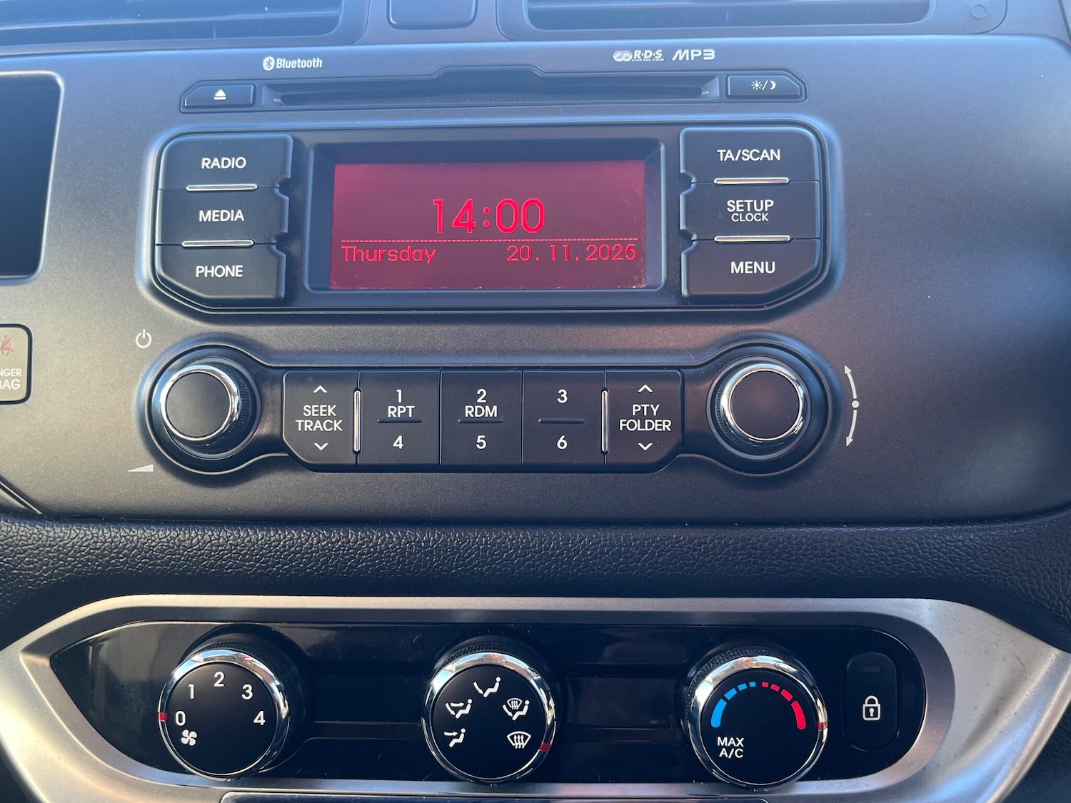 Used Kia Rio 2013 for sale - 76666859: Photo 29