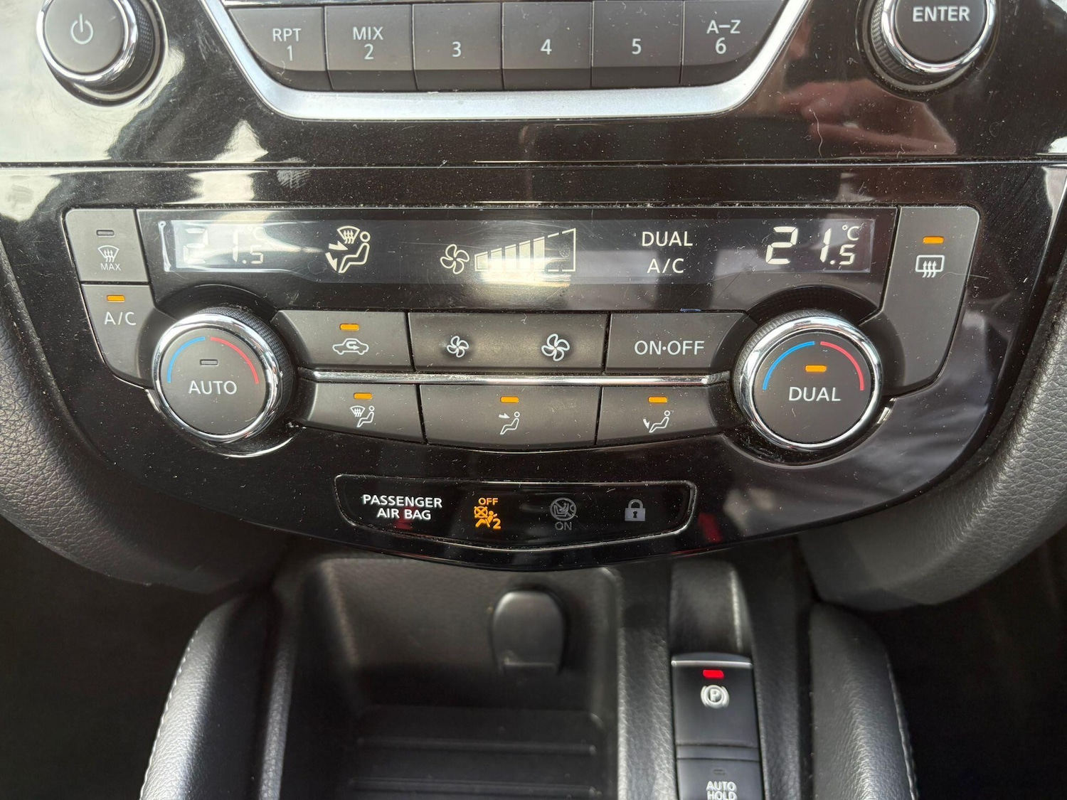 Used Nissan Qashqai 2018 for sale - 77637402: Photo 17