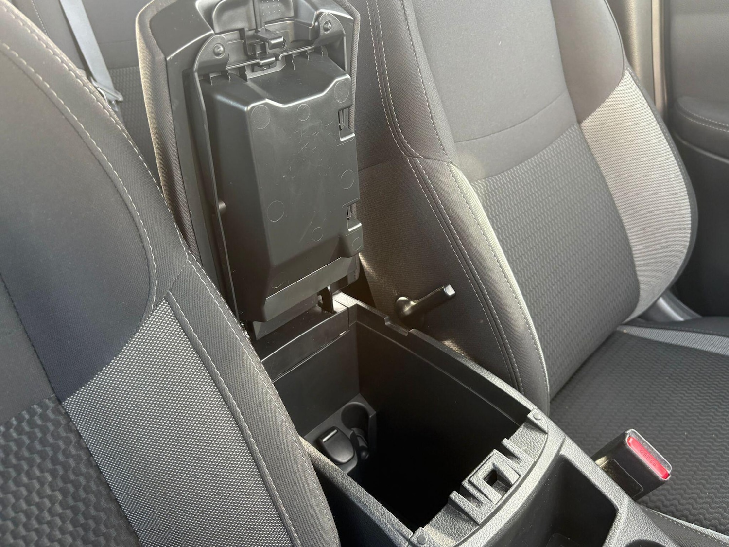 Used Nissan Qashqai 2018 for sale - 77637402: Photo 21