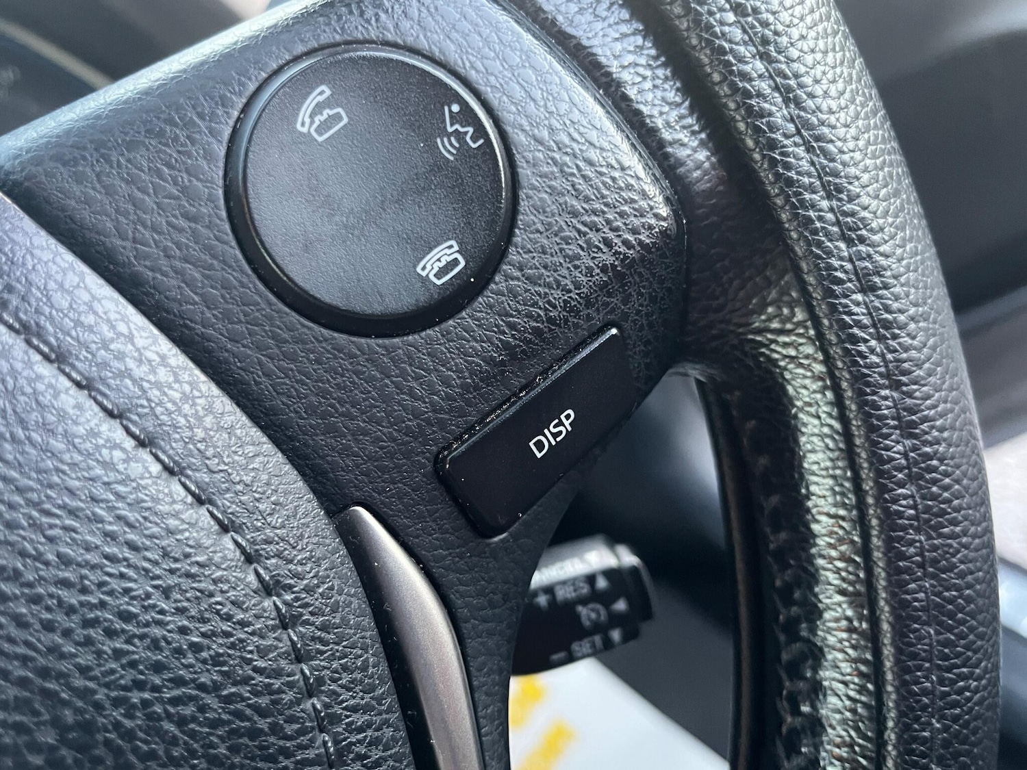 Used Toyota RAV4 2013 for sale - 76666863: Photo 30