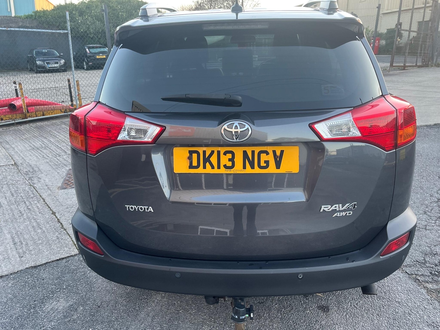 Used Toyota RAV4 2013 for sale - 76666863: Photo 9