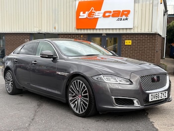 Used Jaguar XJ 2016 for sale - 78101397: Photo