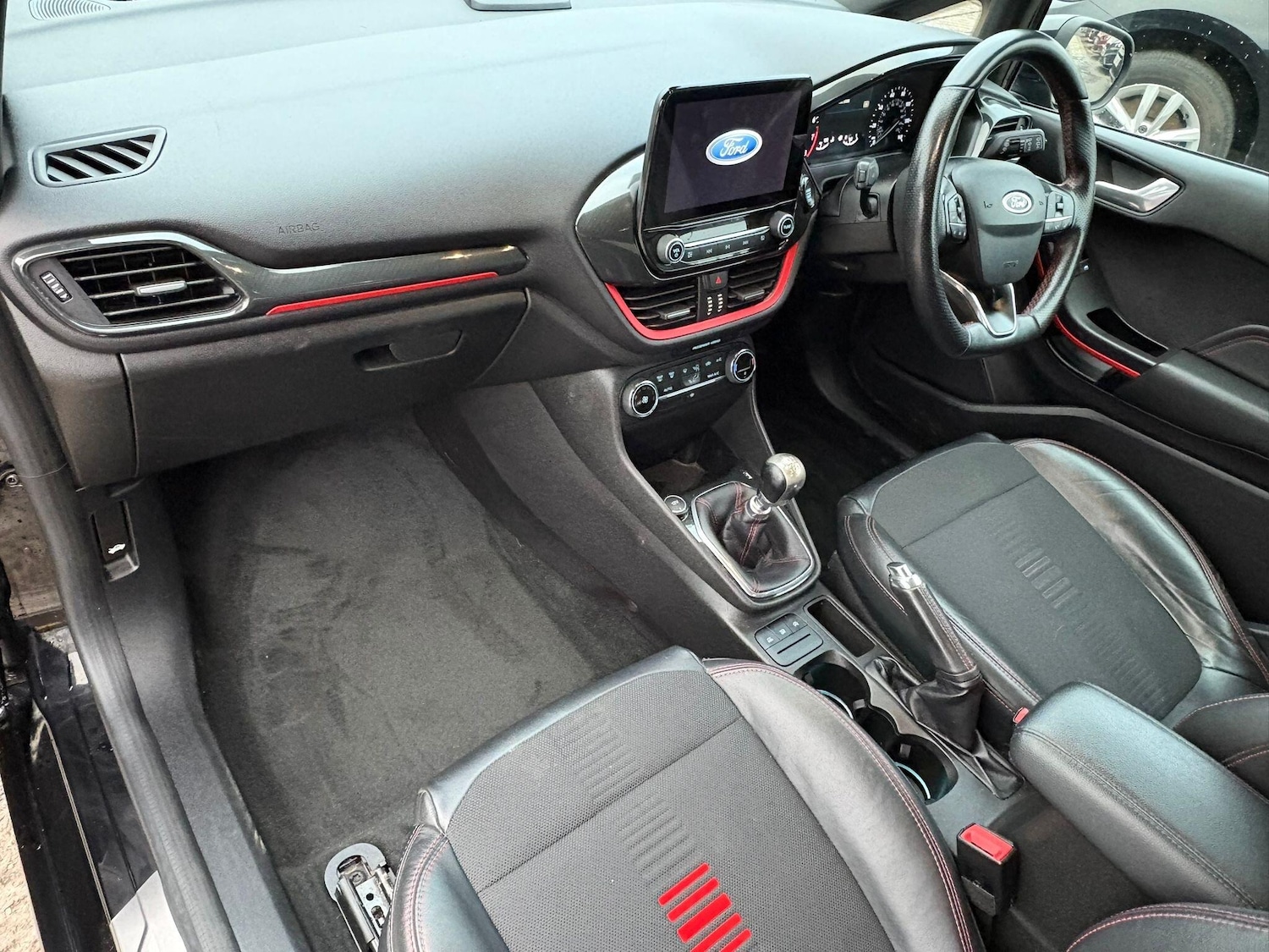 Used Ford Fiesta for sale - 78115107: Photo 2