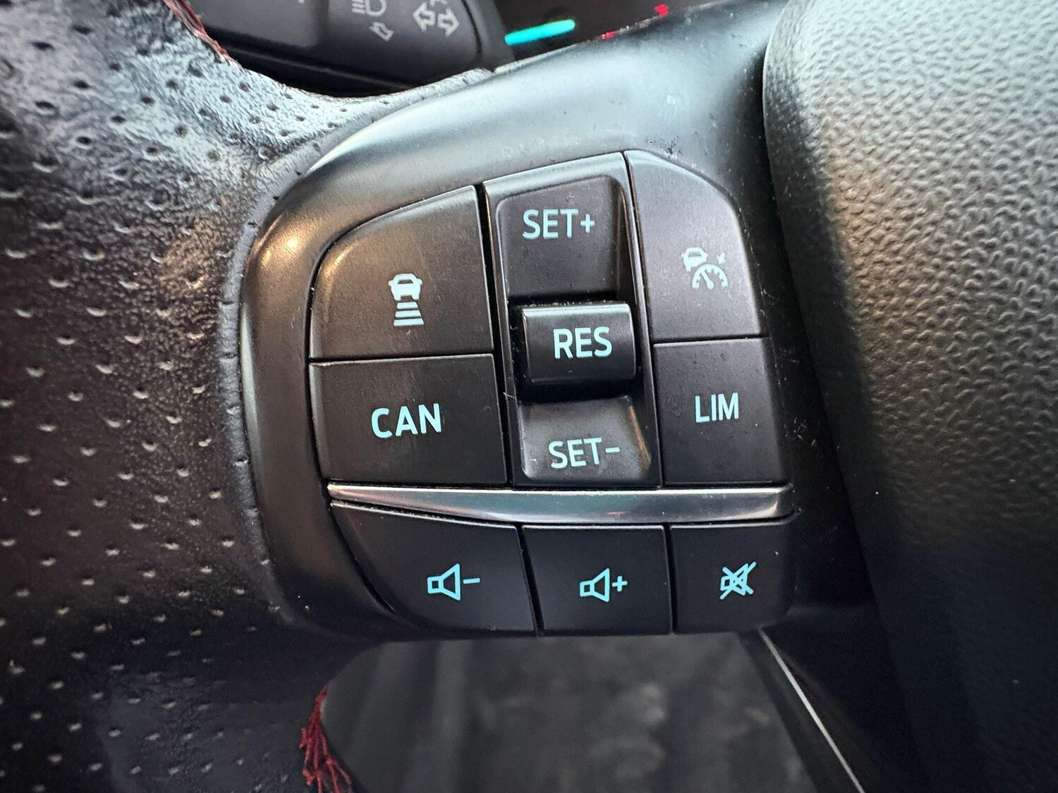 Used Ford Fiesta for sale - 78115107: Photo 25