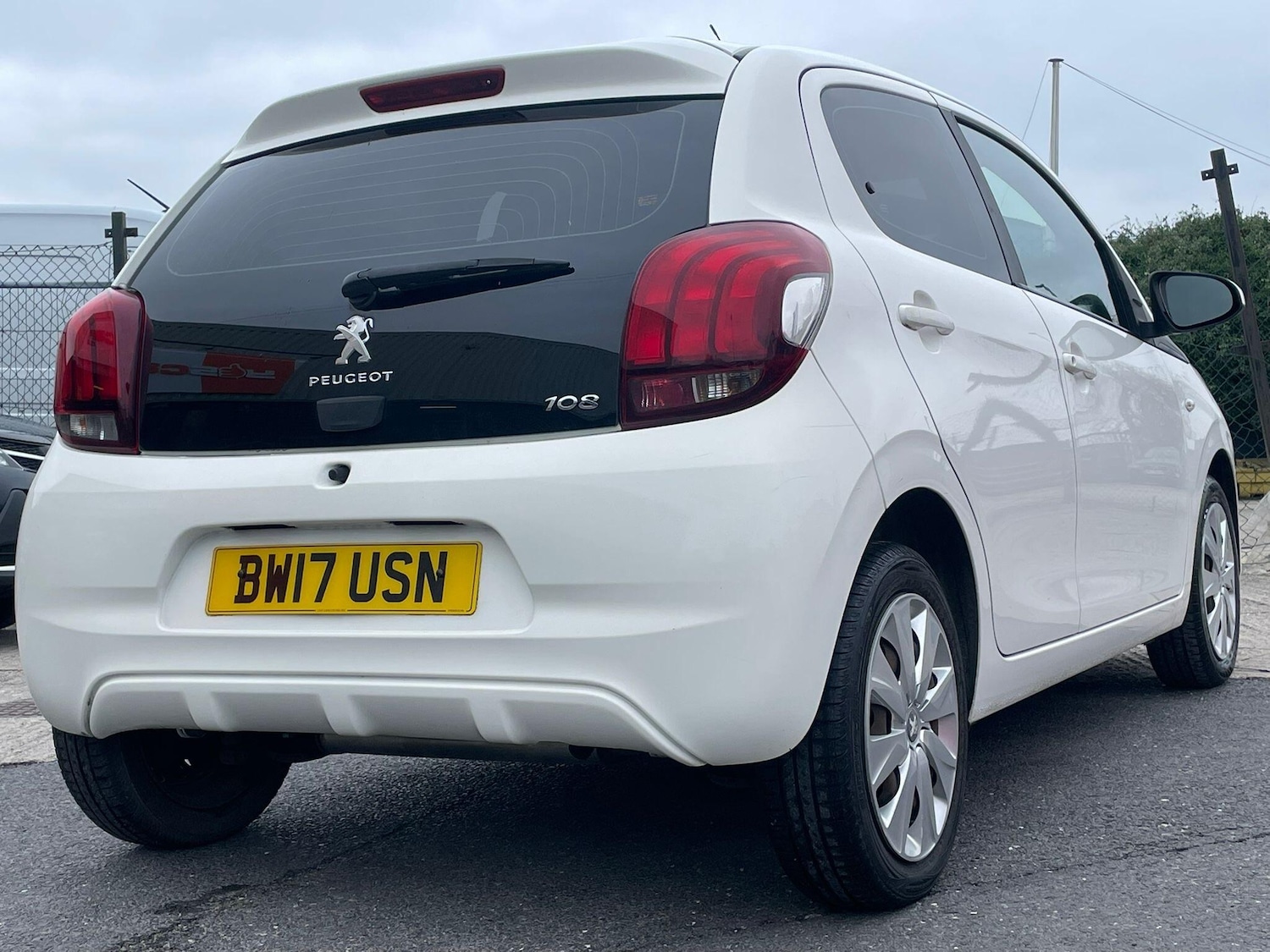 Used Peugeot 108 2017 for sale - 77794084: Photo 13