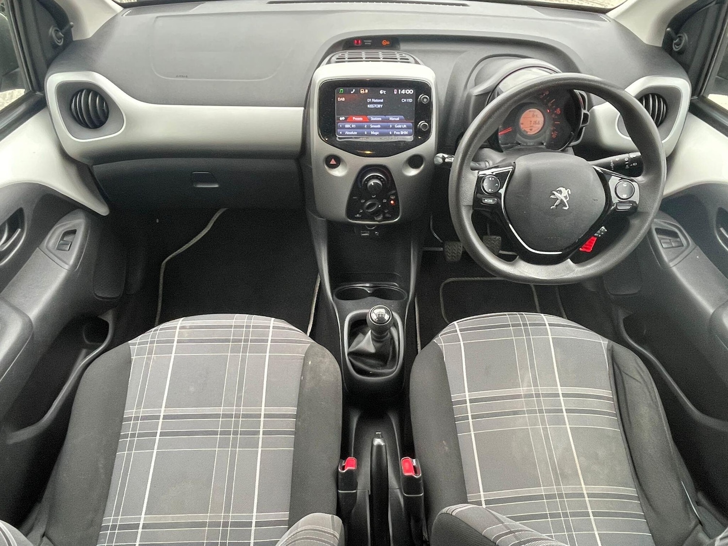 Used Peugeot 108 2017 for sale - 77794084: Photo 19