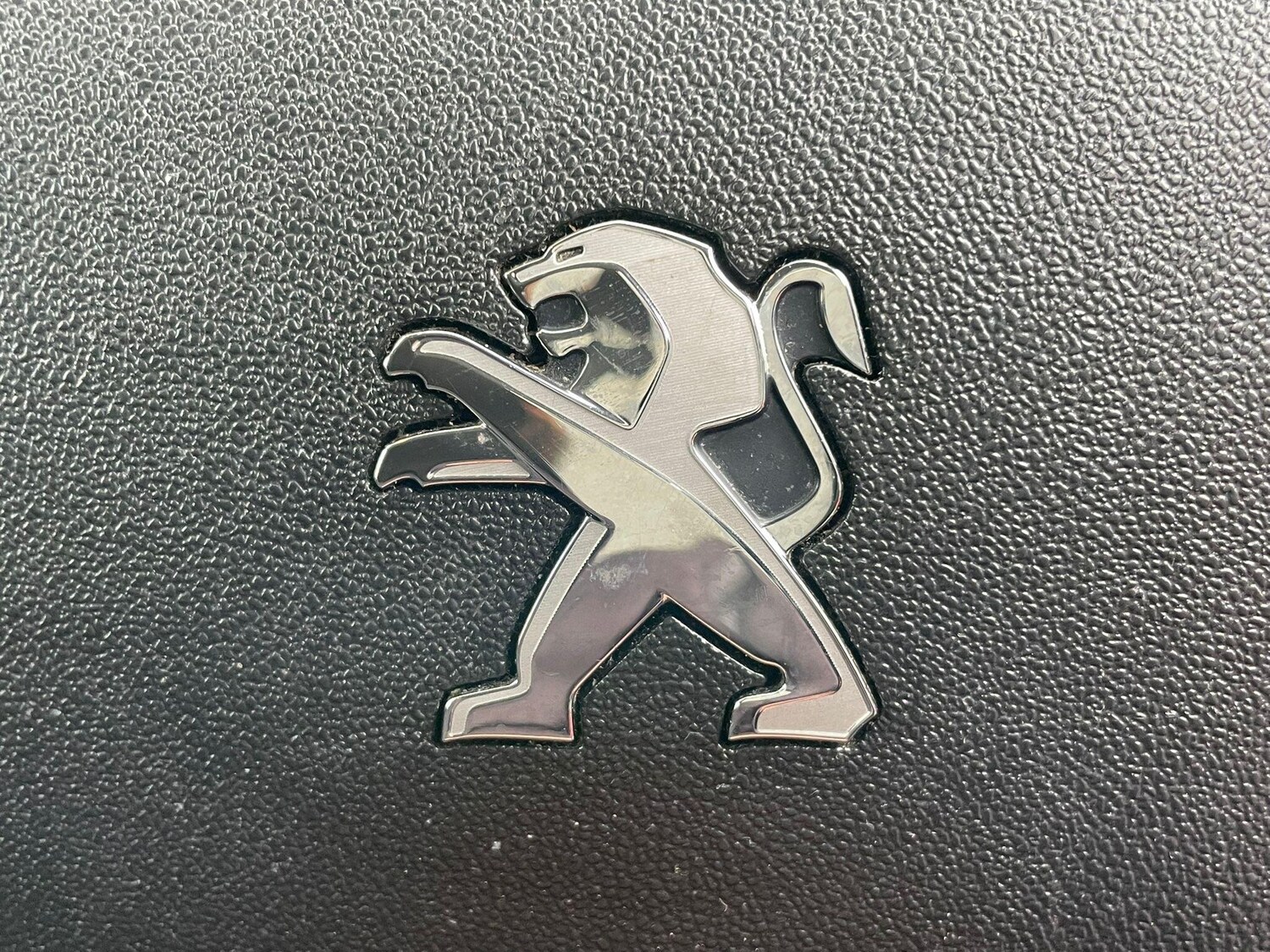 Used Peugeot 108 2017 for sale - 77794084: Photo 33