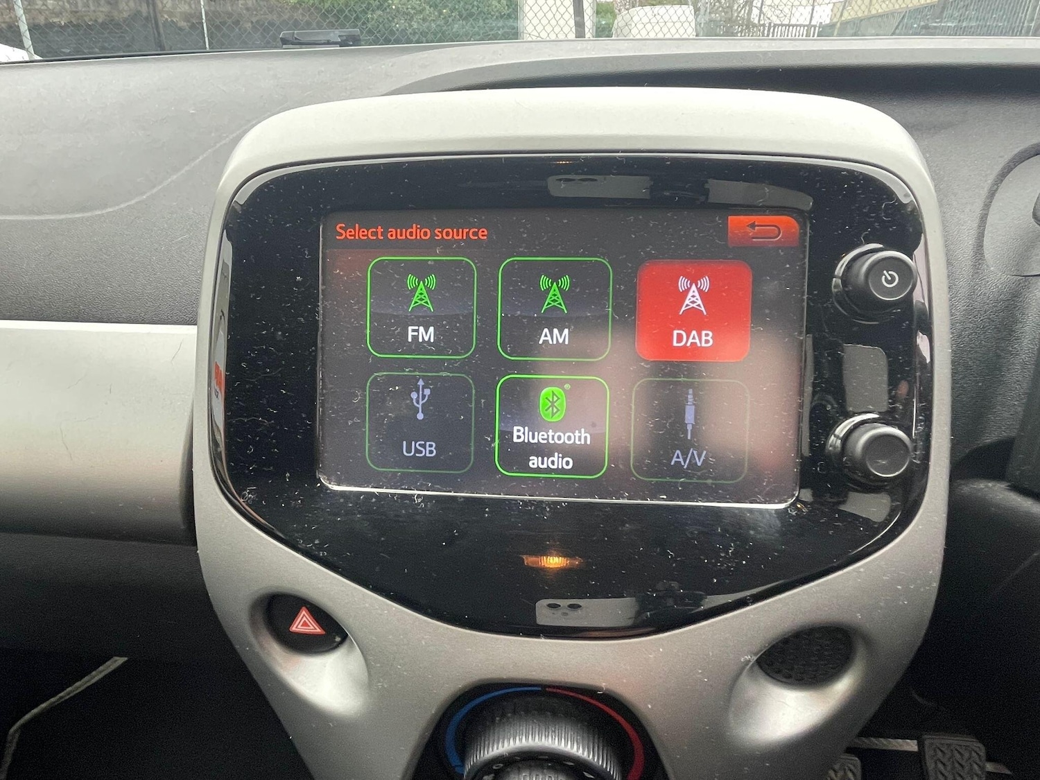 Used Peugeot 108 2017 for sale - 77794084: Photo 43