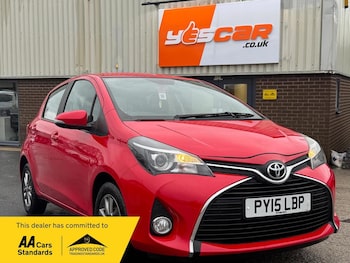 Used Toyota Yaris 2015 for sale - 78147995: Photo