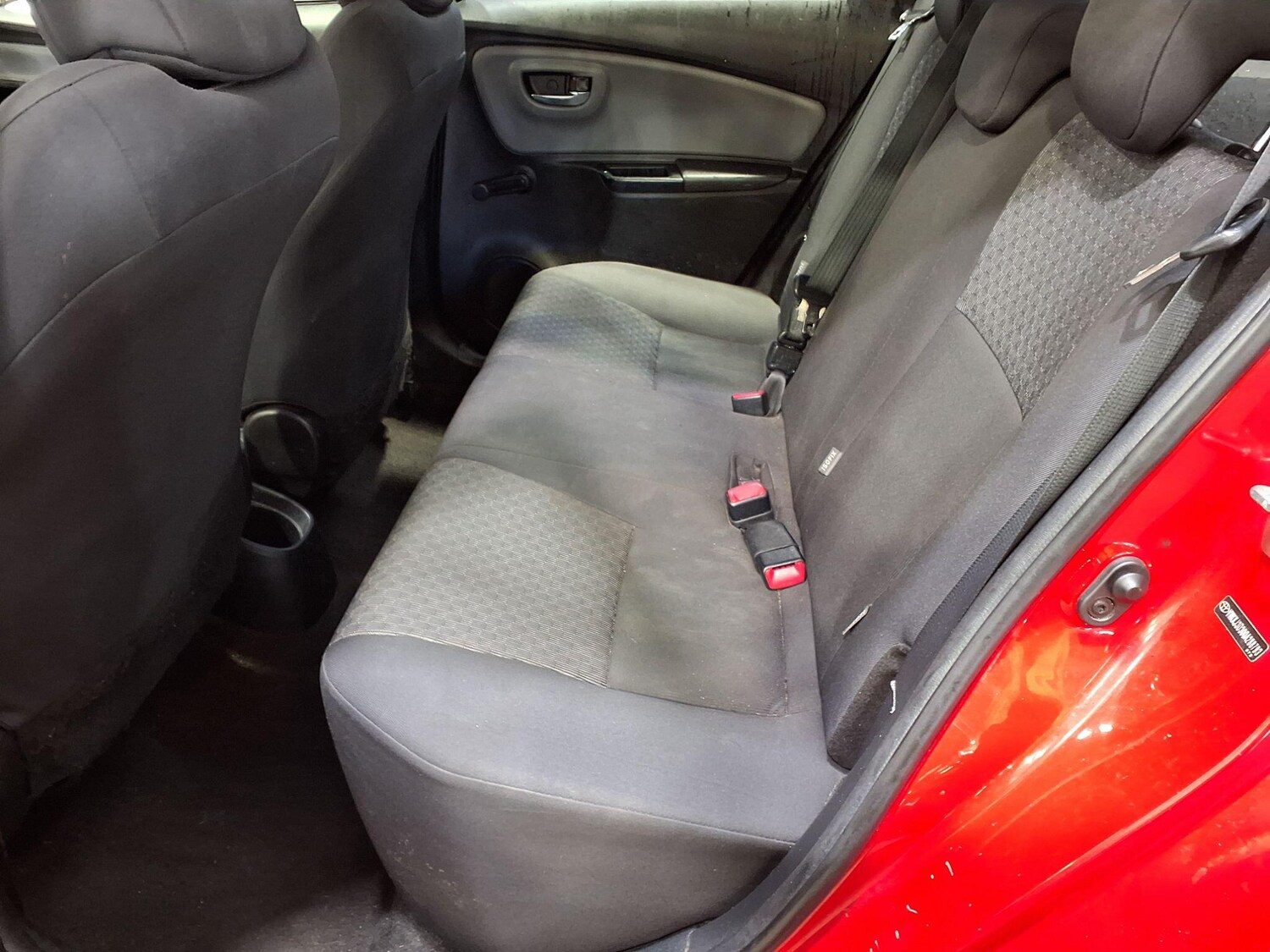 Used Toyota Yaris for sale - 78147995: Photo 28