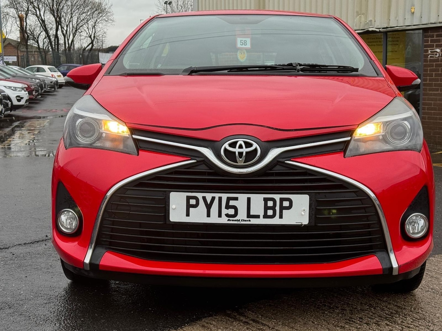 Used Toyota Yaris for sale - 78147995: Photo 3
