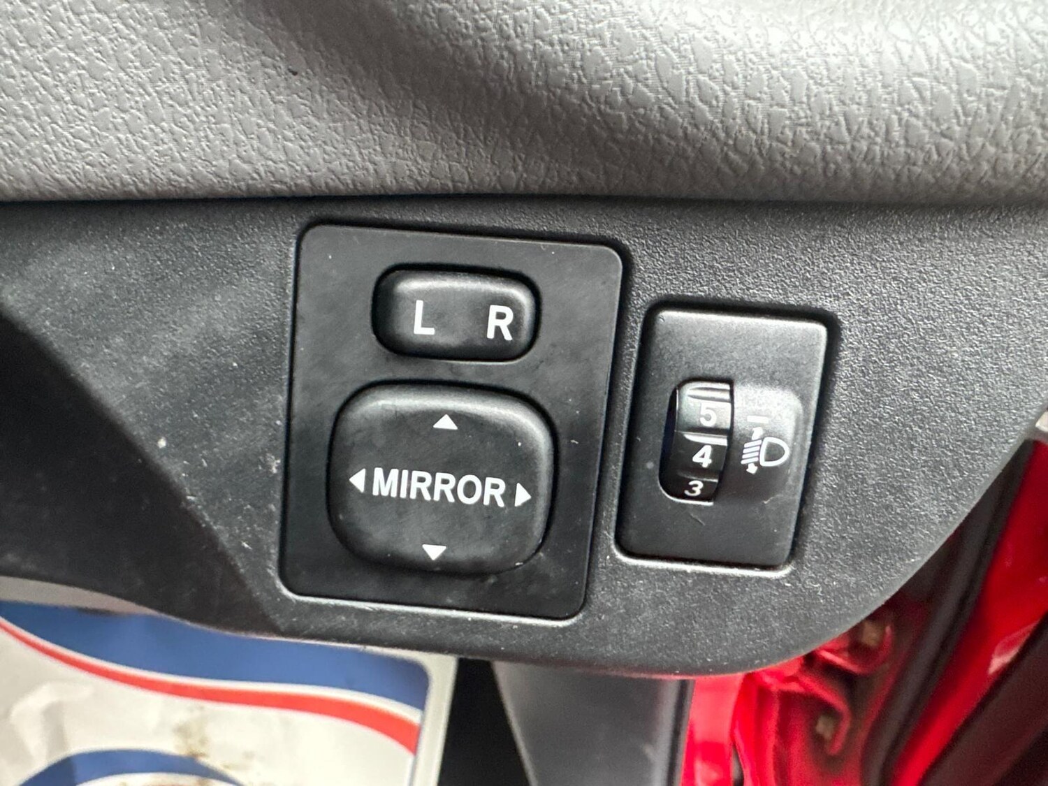 Used Toyota Yaris for sale - 78147995: Photo 36