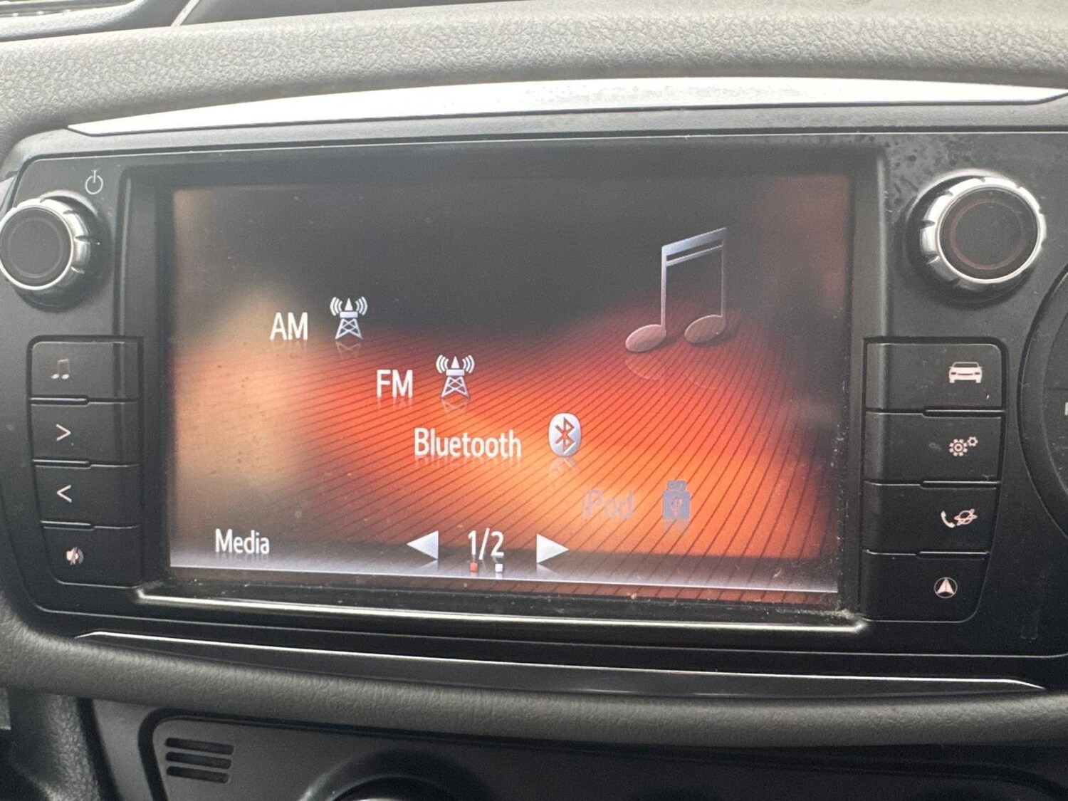 Used Toyota Yaris for sale - 78147995: Photo 51