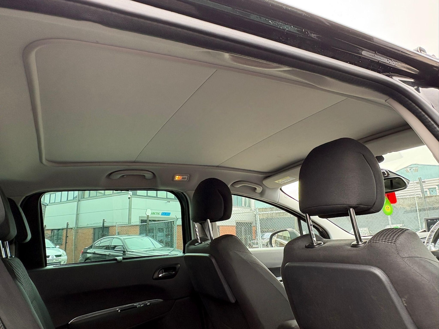 Used Peugeot 5008 2016 for sale - 77331269: Photo 25