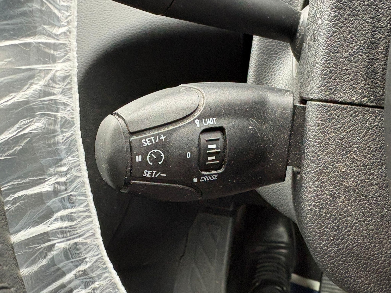 Used Peugeot 5008 2016 for sale - 77331269: Photo 35